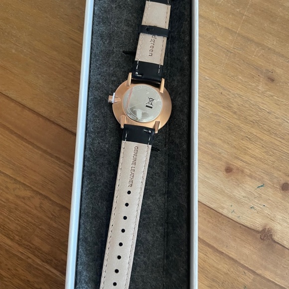 New Nordgren Copenhagen Watch - Picture 4 of 4